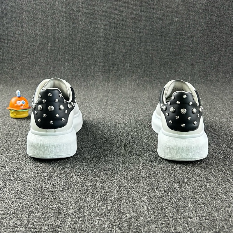 99新 Alexander McQueen麥昆鉚釘小白鞋 尺碼39-9