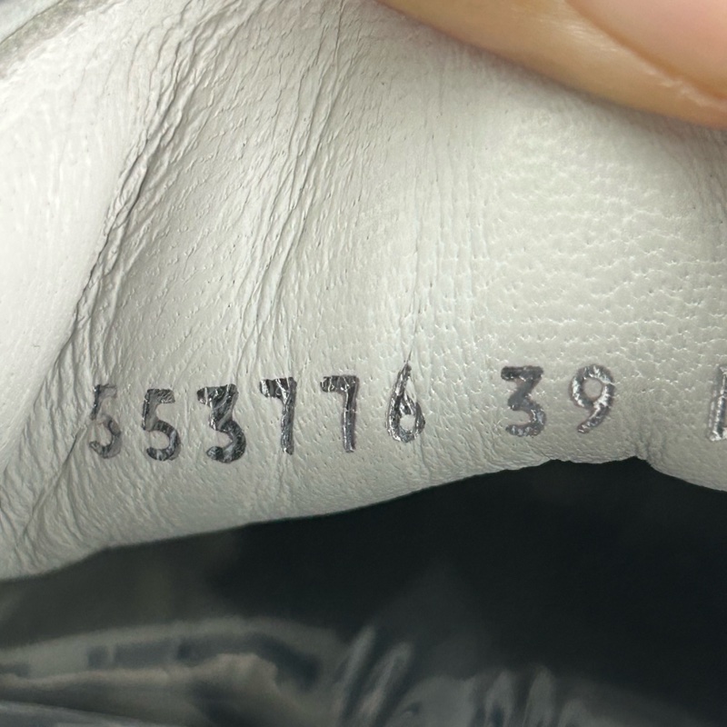 99新 Alexander McQueen麥昆鉚釘小白鞋 尺碼39-13