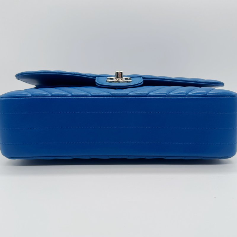 CHANEL 海軍藍色山行紋經典口蓋包-3