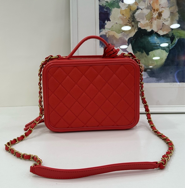 Chanel 香奈兒 Vanity 相機包中號，紅色金扣荔枝牛皮，28開 尺寸21*15.5*8.5-2