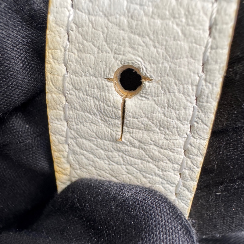 SAINT LAURENT 白色復古經典款肩背包-15