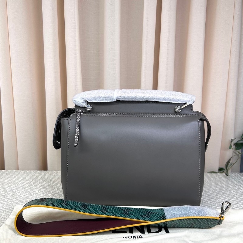 FENDI芬迪DOTCOM系列牛皮手提包 蛇皮肩帶 可單肩可斜挎可手提 容量大 日常通勤很合適-3