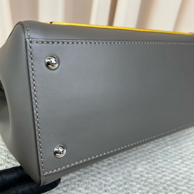 FENDI芬迪DOTCOM系列牛皮手提包 蛇皮肩帶 可單肩可斜挎可手提 容量大 日常通勤很合適-7