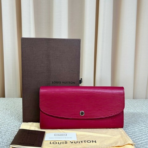 LV路易威登水波纹長款錢包 玫紅色 卡位多 容量大 日常實用