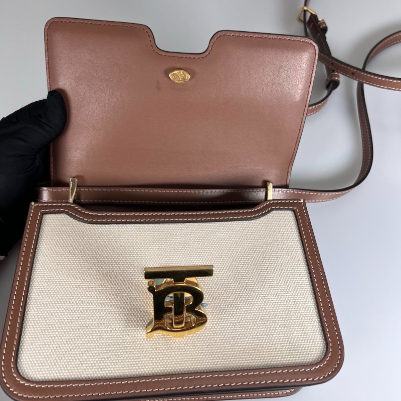 BURBERRY 帆布TB小方包-5