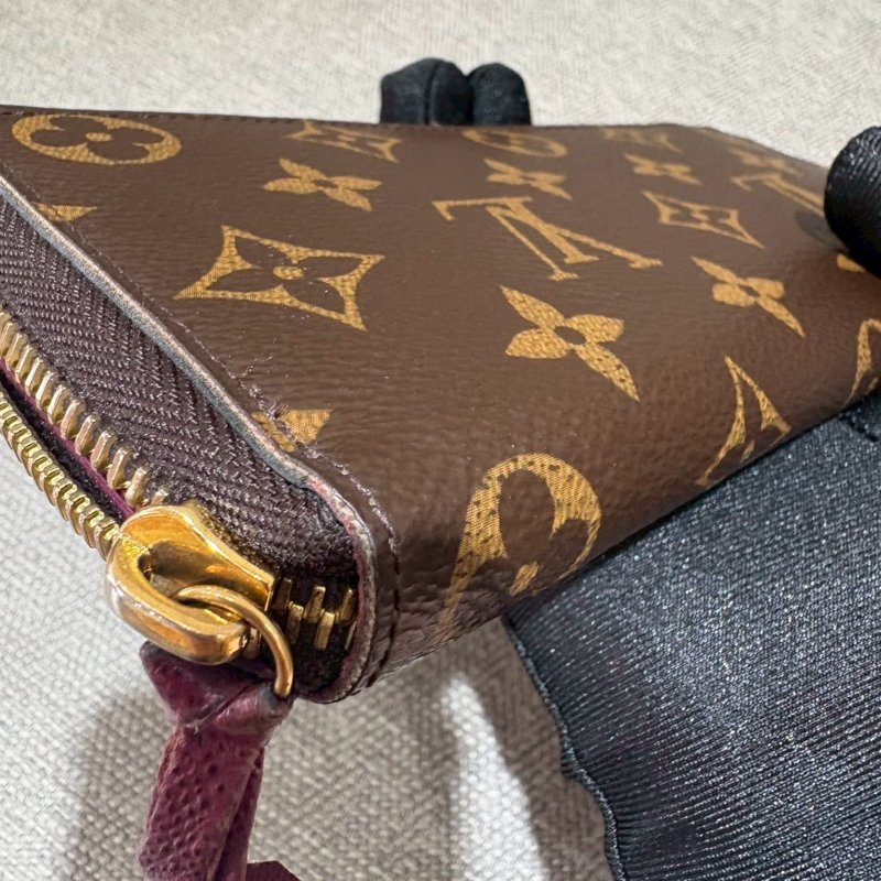 Louis Vuitton  經典桃紅長夾-17