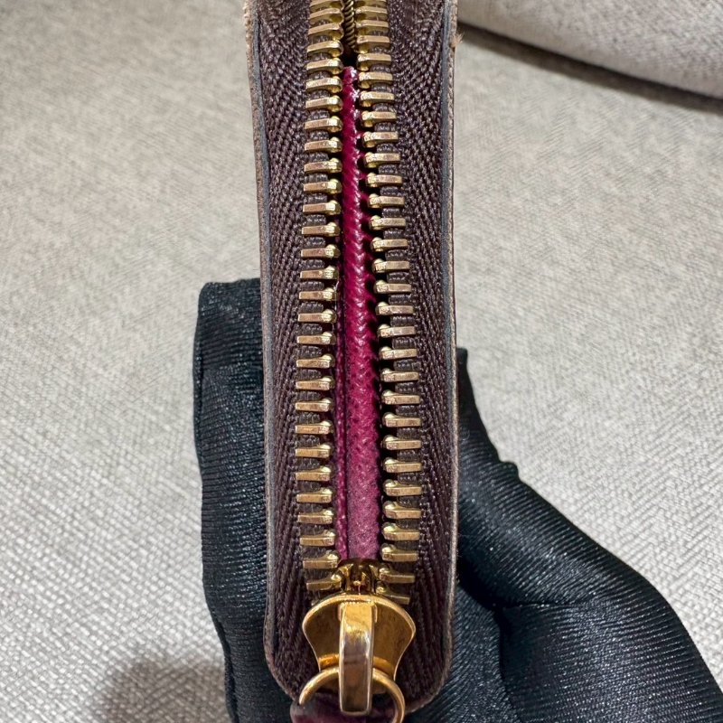 Louis Vuitton  經典桃紅長夾-18