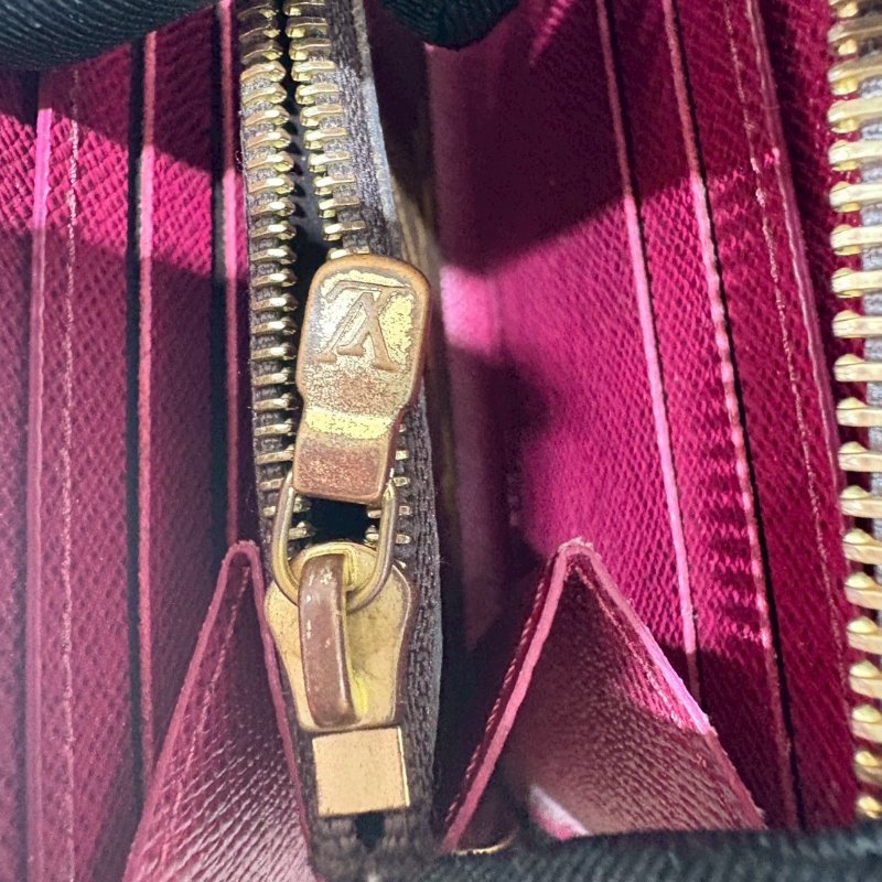 Louis Vuitton  經典桃紅長夾-19