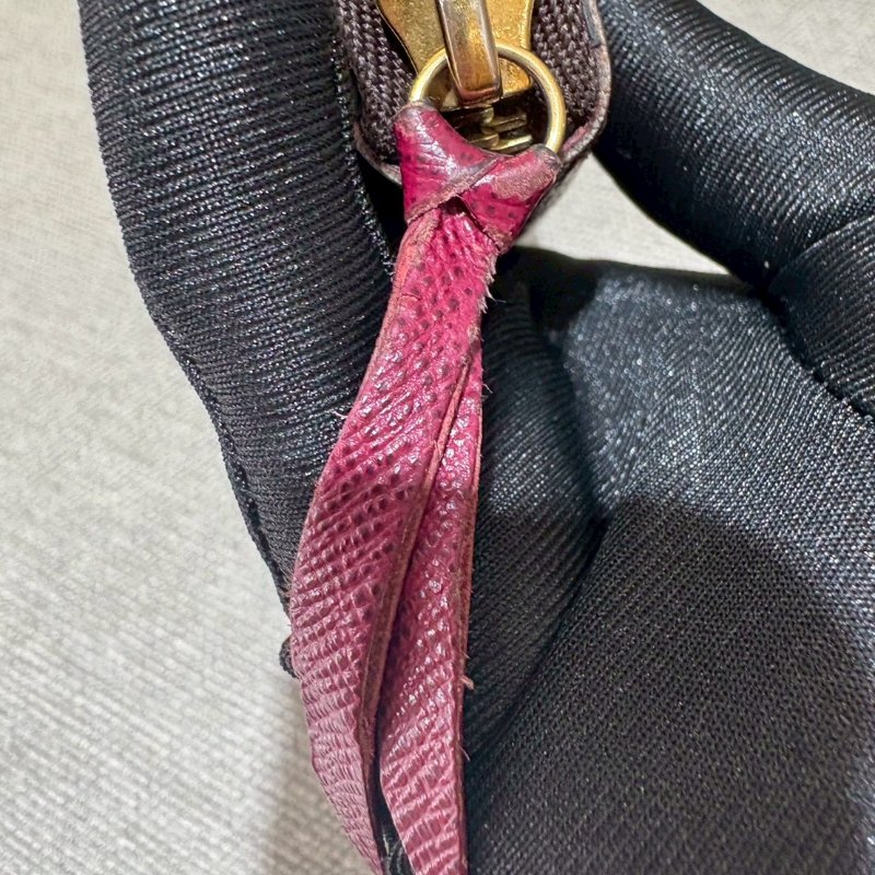Louis Vuitton  經典桃紅長夾-21