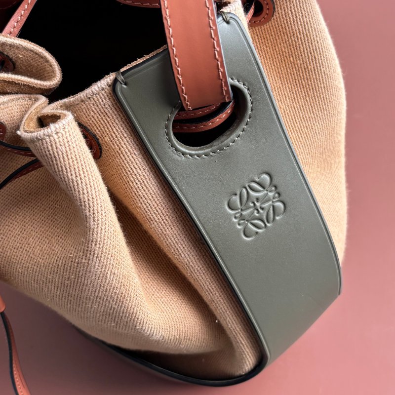 ::LOEWE:: Balloon 卡其色帆布拼接橄欖綠牛皮水桶包 氣球包  Canvas & Leather Bucket Bag-2