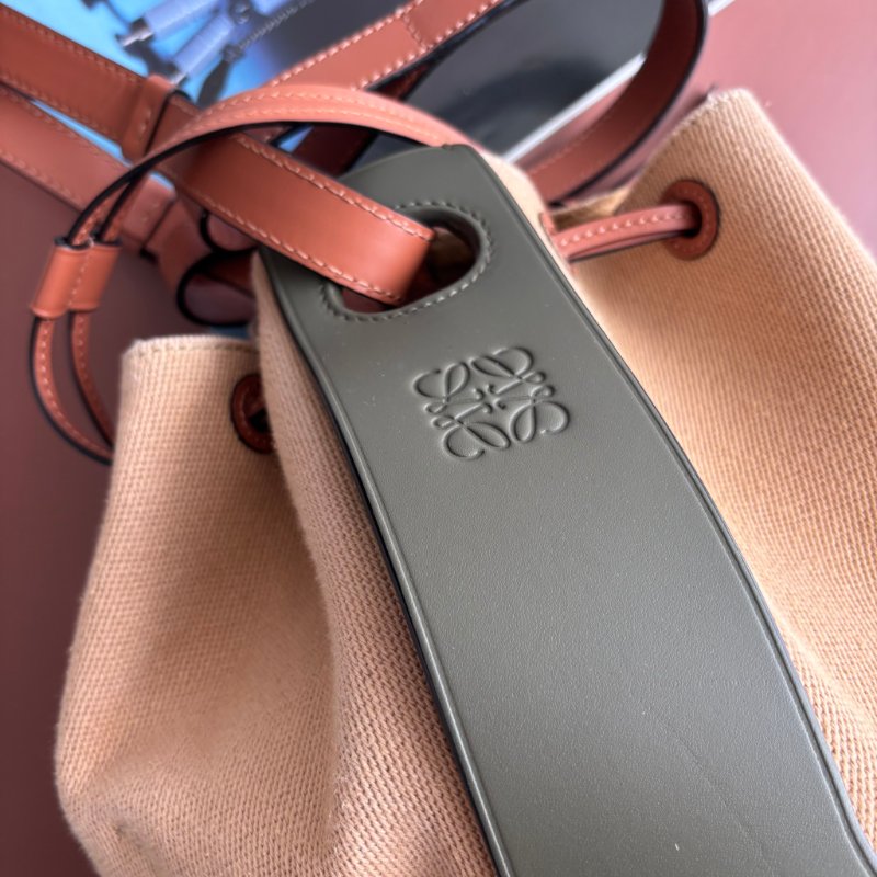 ::LOEWE:: Balloon 卡其色帆布拼接橄欖綠牛皮水桶包 氣球包  Canvas & Leather Bucket Bag-7
