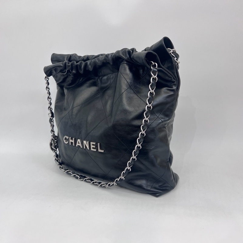 Chanel 黑牛皮銀釦22小號AS3260-2