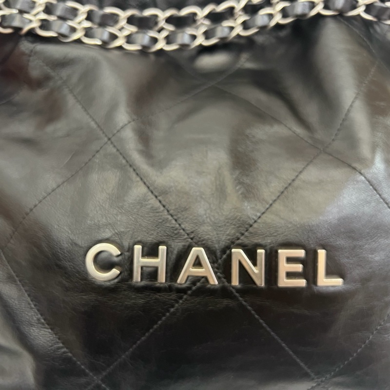 Chanel 黑牛皮銀釦22小號AS3260-7