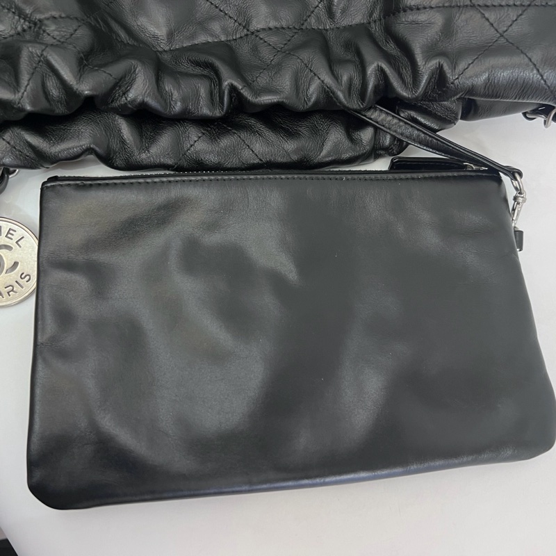 Chanel 黑牛皮銀釦22小號AS3260-9