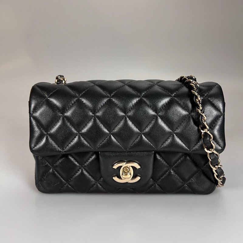 CHANEL CF20羊皮黑淡金鍊包 A69900/晶片款-0