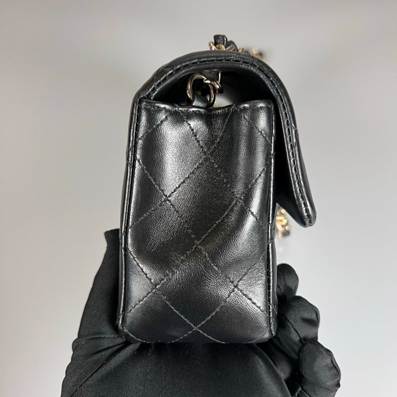 CHANEL CF20羊皮黑淡金鍊包 A69900/晶片款-3