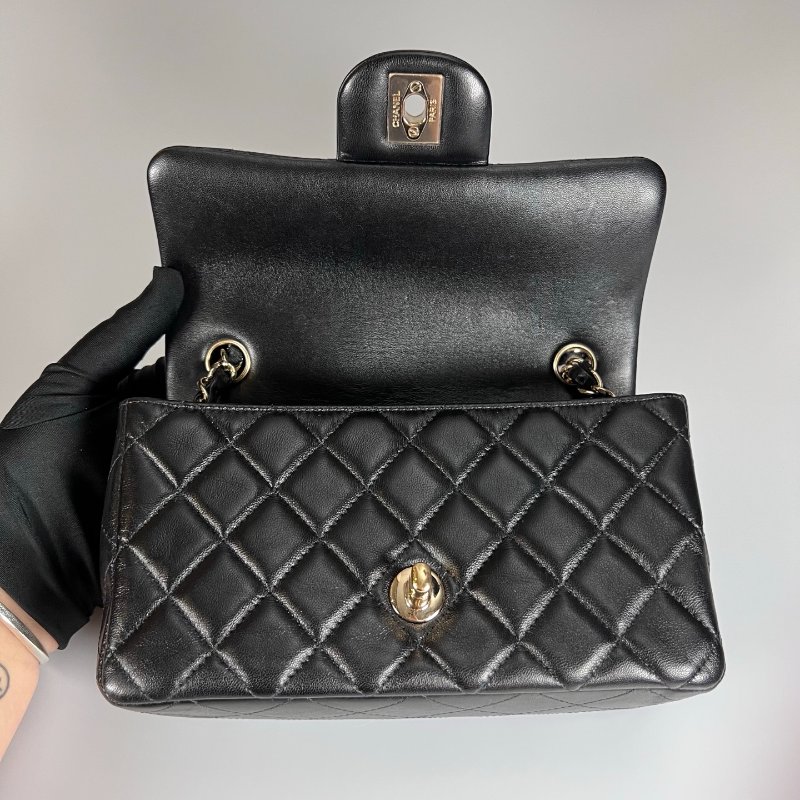 CHANEL CF20羊皮黑淡金鍊包 A69900/晶片款-5