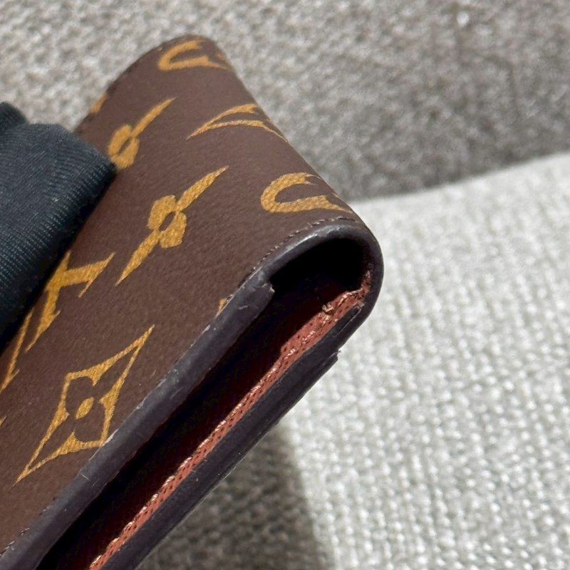Louis Vuitton  經典老花 對折卡片夾-13