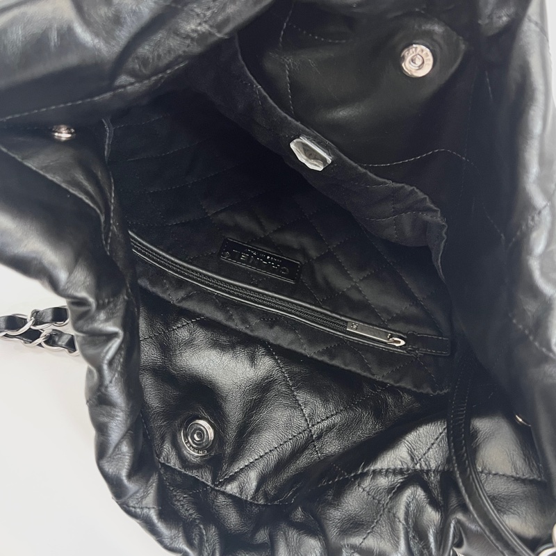 Chanel黑牛皮銀釦22小號肩背包As3260-10