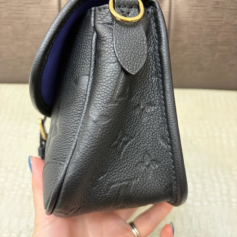 LV 黑牛皮壓紋金釦Diane手提肩斜背包M46386-4