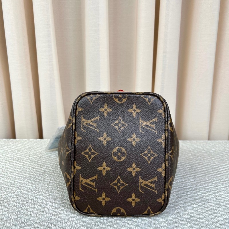 nzx LV路易威登All In BB經典老花水桶包 有子袋 熱門款 兩根肩帶 短肩帶可手提 長肩帶可單肩可斜挎 非常方便 容量實用 日常百搭-4