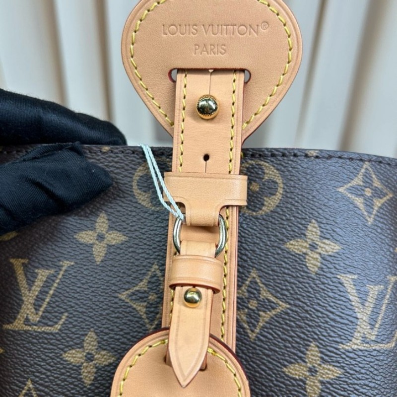 nzx LV路易威登All In BB經典老花水桶包 有子袋 熱門款 兩根肩帶 短肩帶可手提 長肩帶可單肩可斜挎 非常方便 容量實用 日常百搭-15