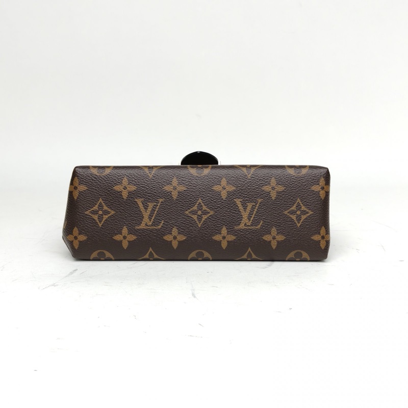 LOUIS VUITTON LockyBB鎖頭包黑色PVC金扣肩背包-3