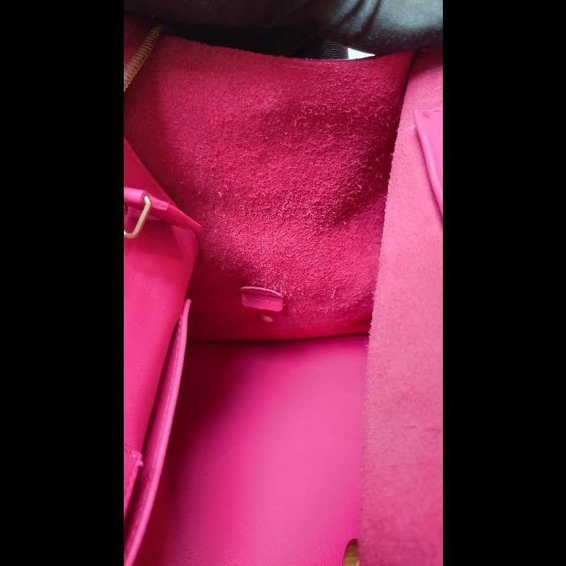 YSL Y字金釦桃紅皮大方提包-19