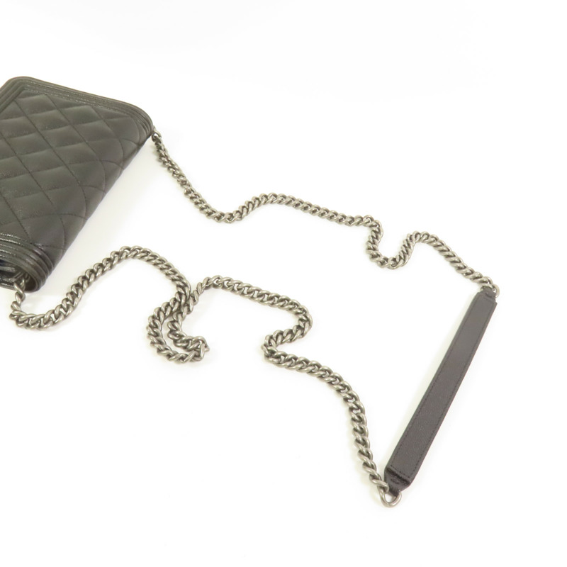 CHANEL 牛皮皮革Boy Woc鏈帶肩背袋-5