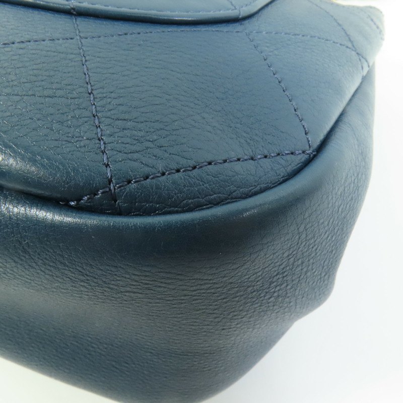 CHANEL 牛皮皮革Chain Shoulder鏈帶肩背袋-12