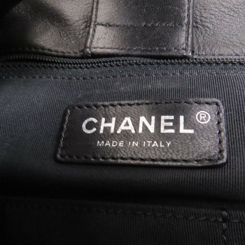 CHANEL 羊皮皮革Chain Shoulder銀扣肩背袋-7