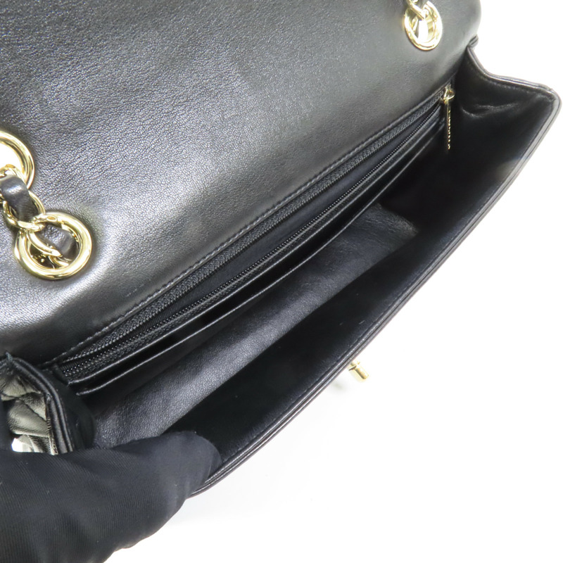 CHANEL 羊皮皮革Chain Shoulder金扣鏈帶肩背袋-4