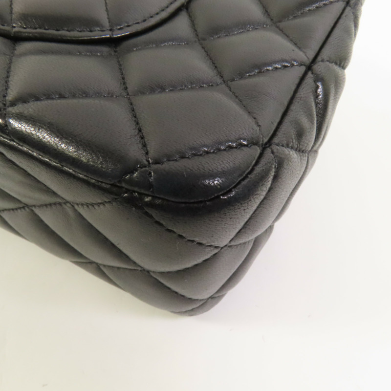 CHANEL 羊皮皮革Chain Shoulder金扣鏈帶肩背袋-14