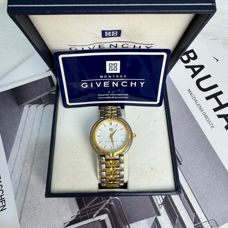 Givenchy 雙色腕錶-2