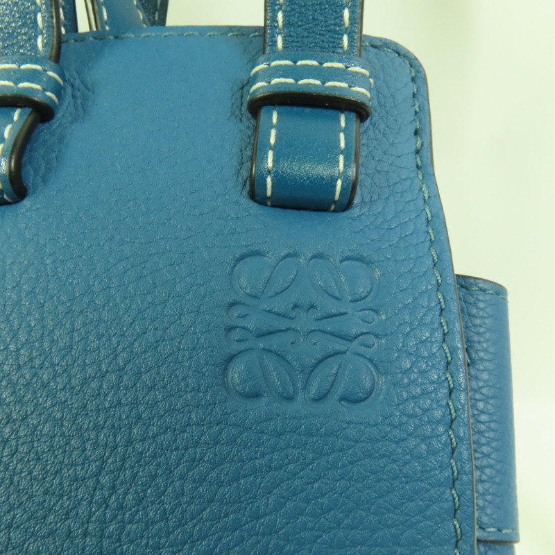 LOEWE 牛皮皮革Mini Hammock Drawstring銀扣手挽肩背兩用袋-6