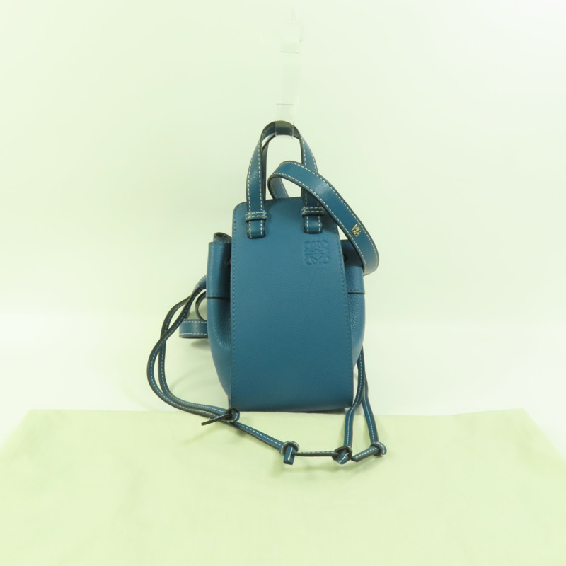 LOEWE 牛皮皮革Mini Hammock Drawstring銀扣手挽肩背兩用袋-8