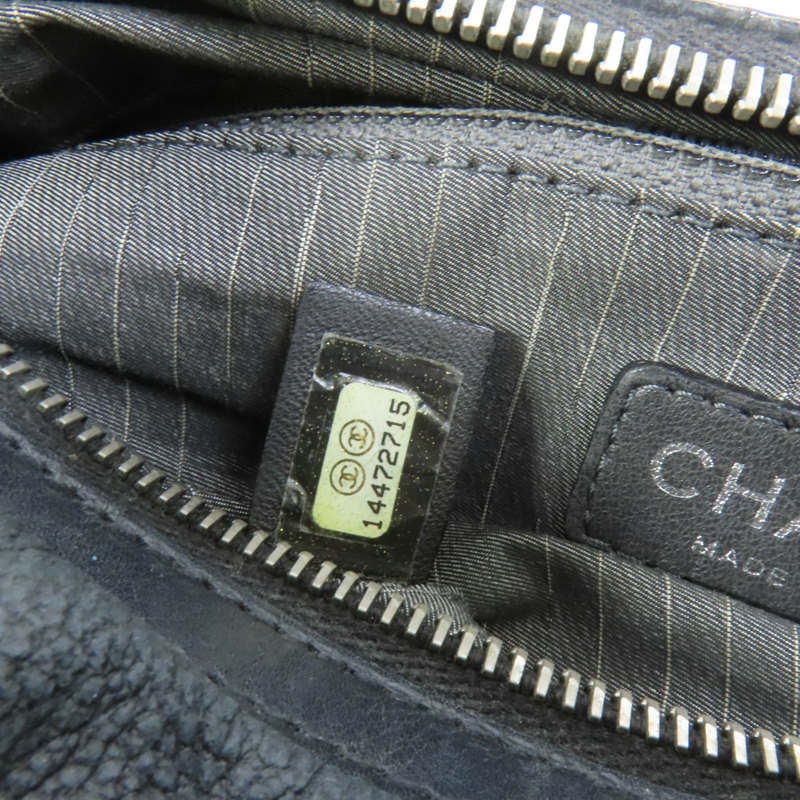 CHANEL 牛皮皮革Shoulder Bag銀扣肩背袋-9