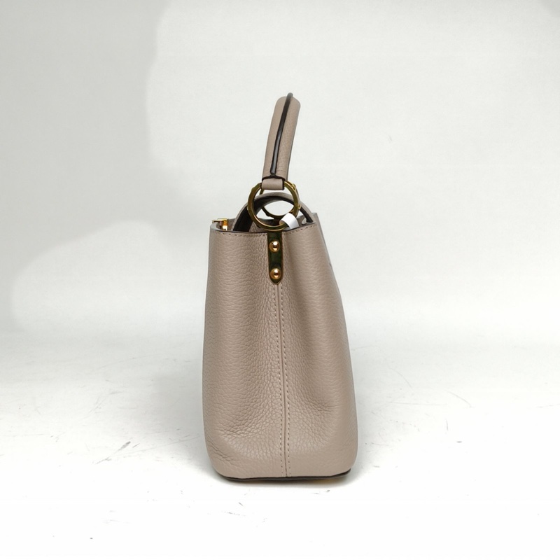 LOUIS VUITTON CapucinesBB27灰色牛皮金扣晶片肩背包-1