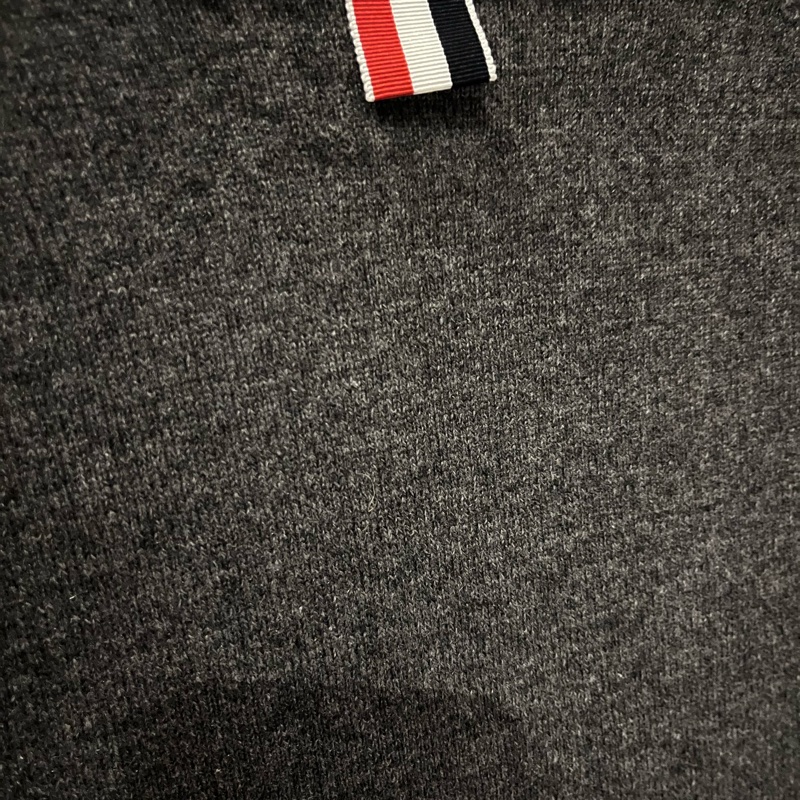 全新 Thom Browne Cashmere 針織外套-16