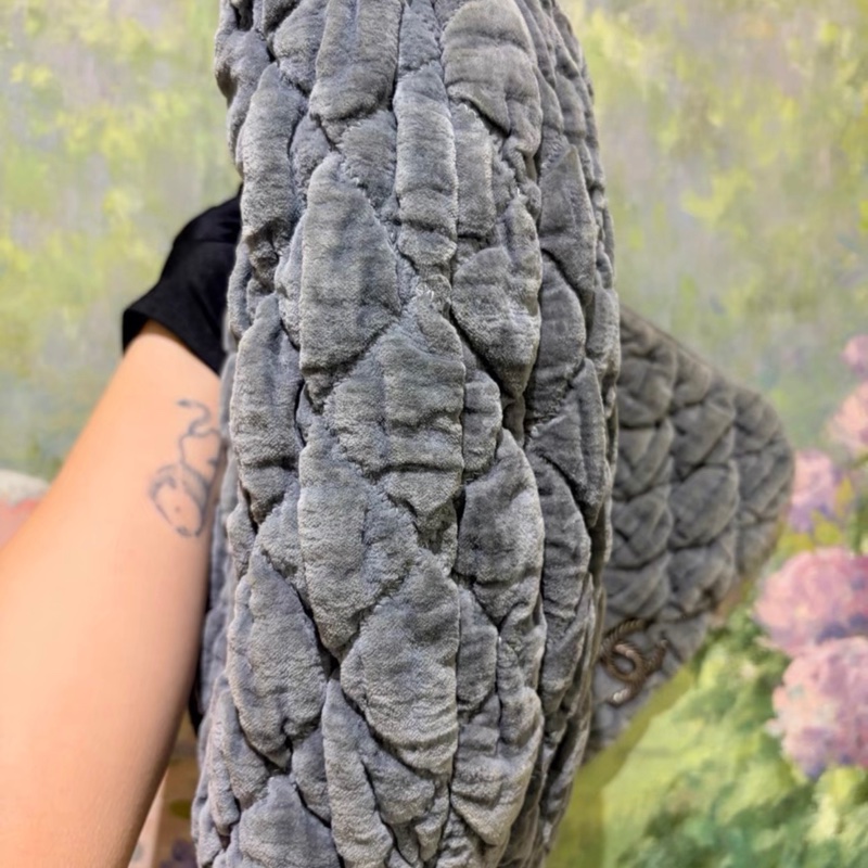 CHANEL/香奈兒 灰色絲絨銀扣雲朵包機場包 12開中古 尺寸39*13*28-6