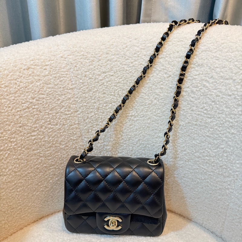 Chanel CF17黑金方胖子-0