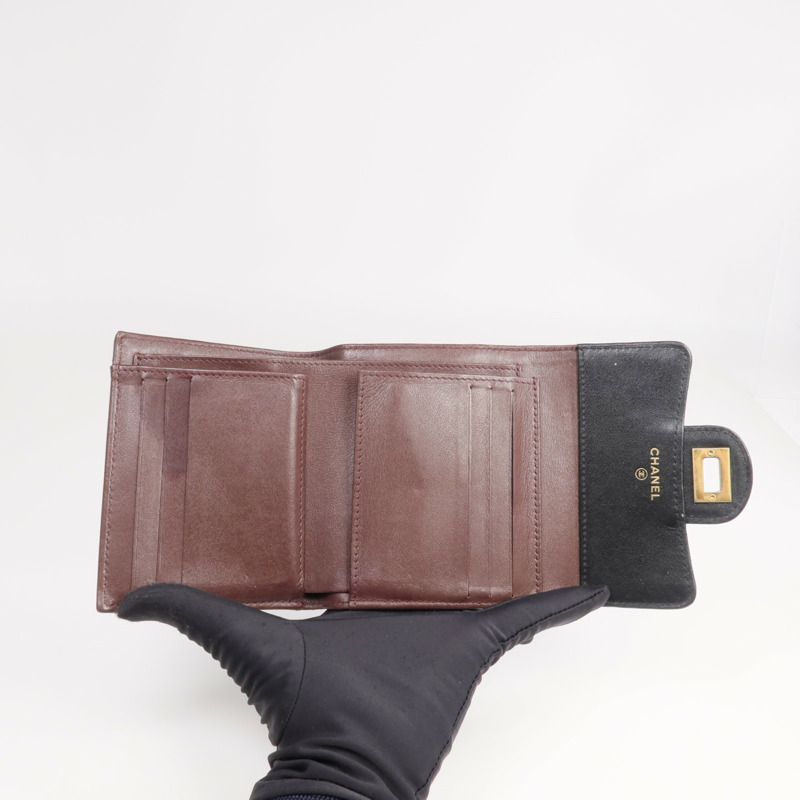 CHANEL 牛皮皮革2.55 Wallet金扣錢包-6