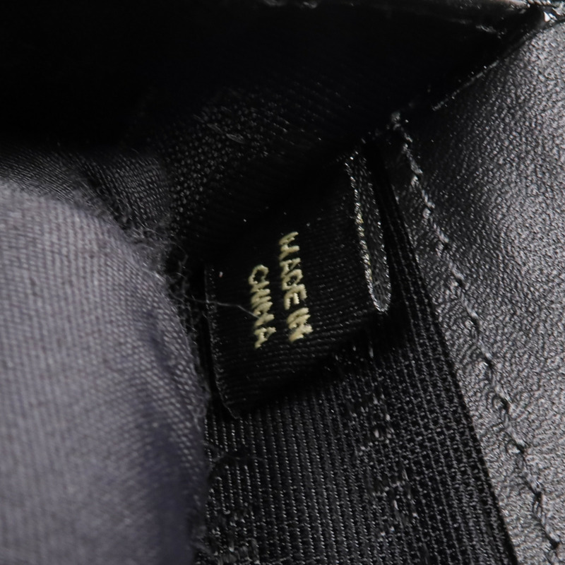 BURBERRY 塗層帆布/漆皮皮革/皮革Wallet銀扣錢包-13