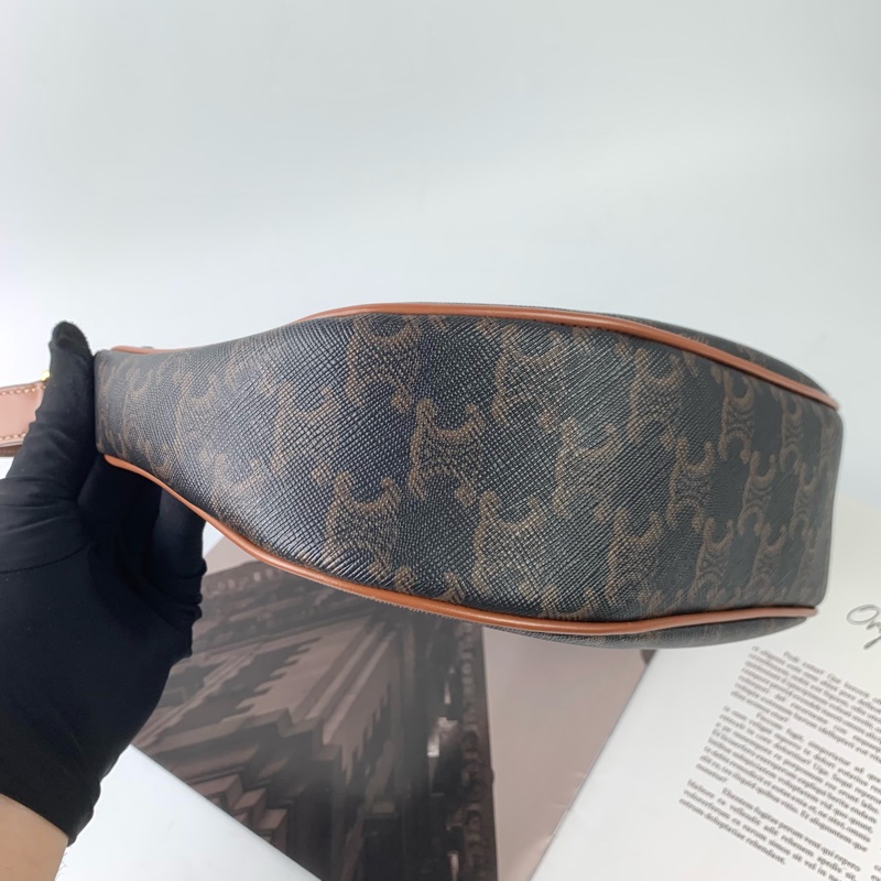 Celine經典腋下包-4