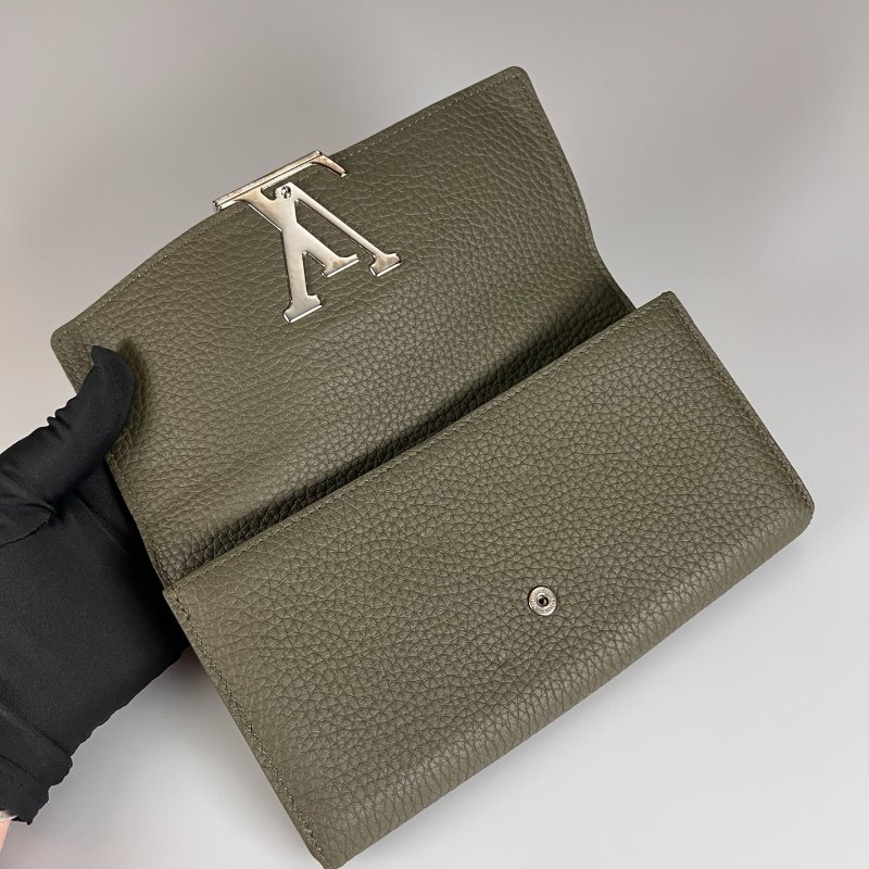 LV N96332/晶片款 綠蛇皮Capucines長夾-4