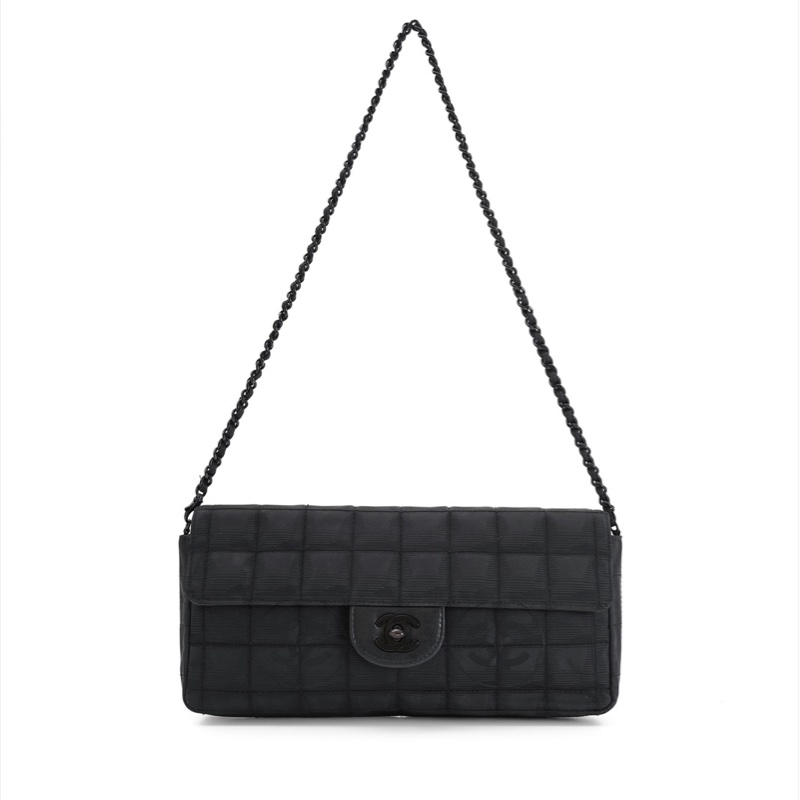 Chanel 黑色Travel Line帆布冰格East West 肩背腋下包-0