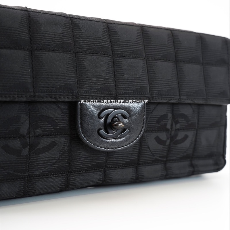 Chanel 黑色Travel Line帆布冰格East West 肩背腋下包-7