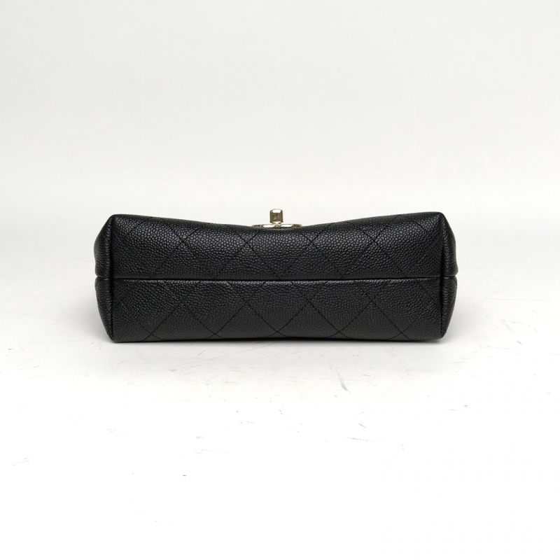 CHANEL 黑色荔枝牛皮29開金扣CF季節款口蓋包手提斜挎包-3