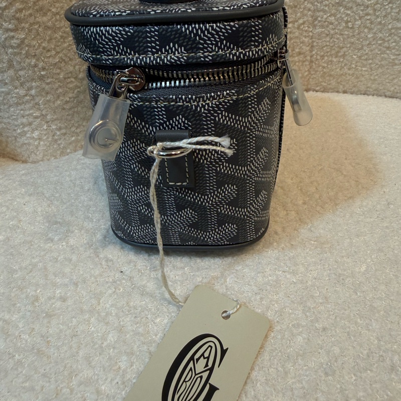 Goyard新款 Mini Muse盒子包-2