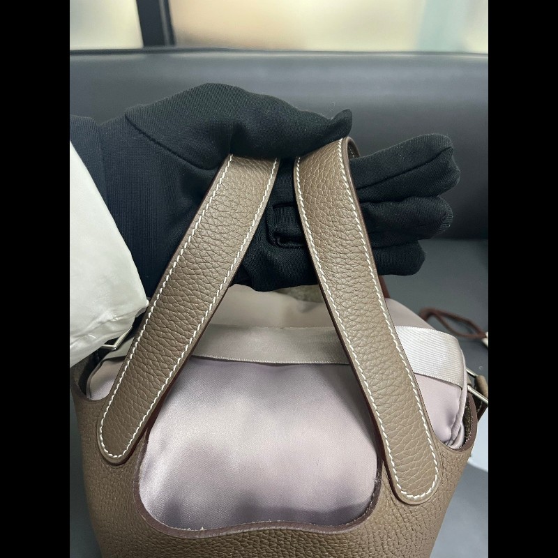 Hermes picotin18
大象灰銀扣 菜籃子-6